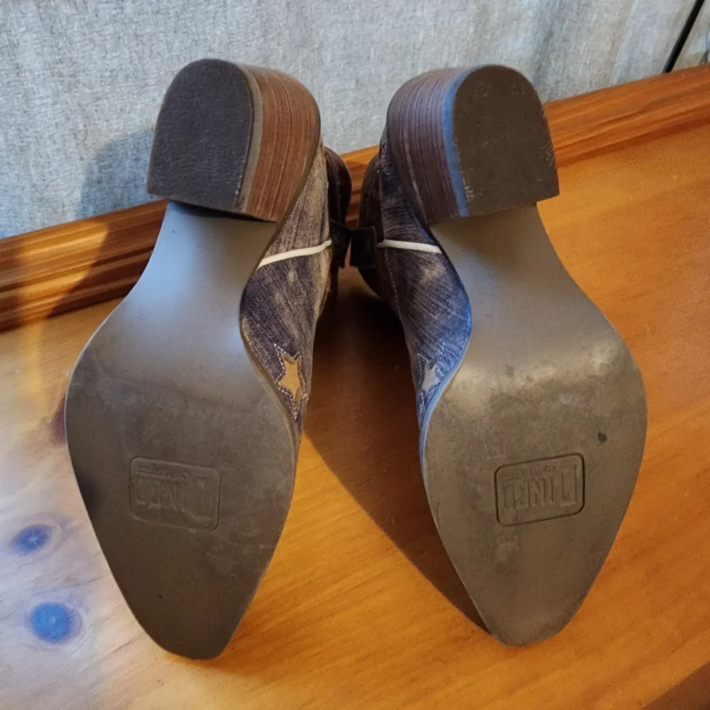 Dingo Leather Cowboy Boots - Picture 6 of 8